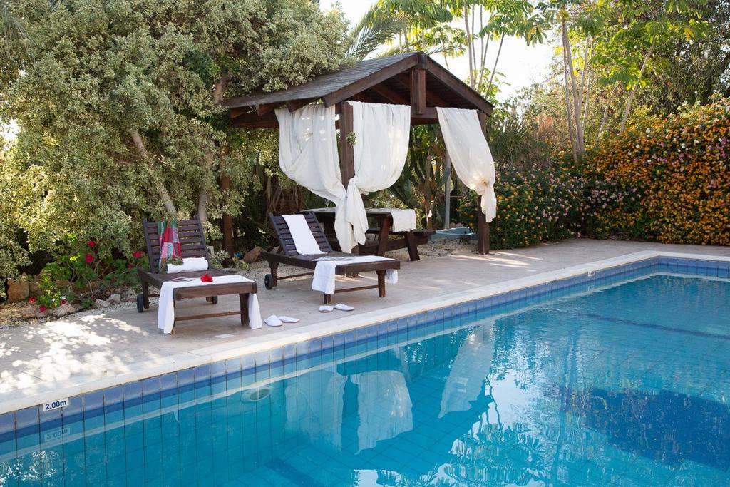 Coral Bay Sunkiss Villa Екстер'єр фото