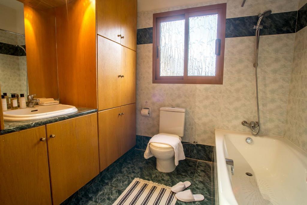 Coral Bay Sunkiss Villa Екстер'єр фото