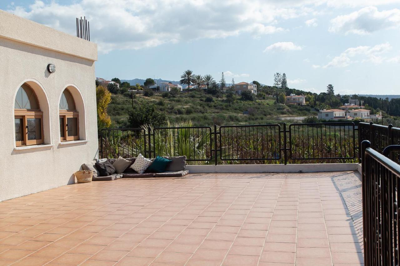 Coral Bay Sunkiss Villa Екстер'єр фото